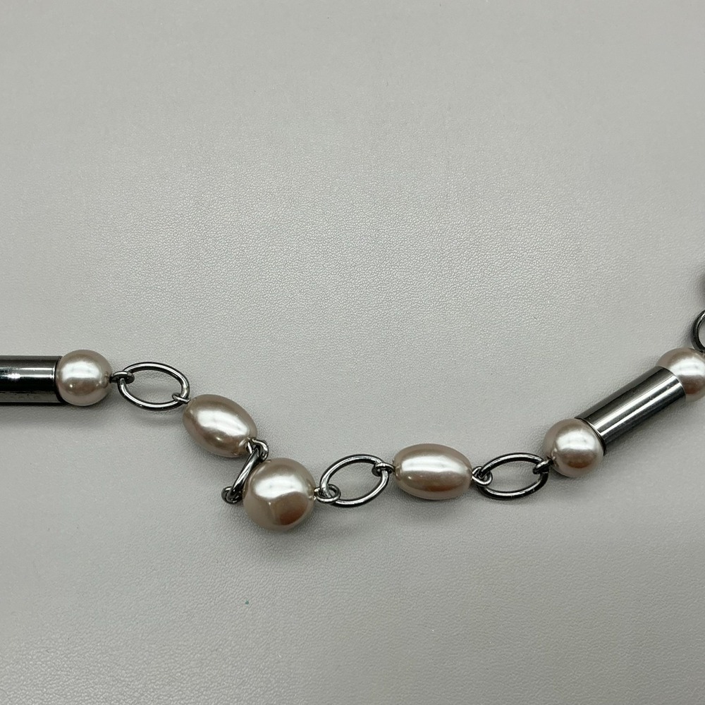 Lia Sophia Gunmetal Faux Pearl Crystal Floral Station Necklace Retired 28 Inch - Picture 6 of 9